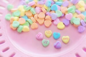 カップル旅行で会話が途切れる時の対策は？