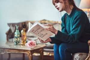 サプライズアイデアで彼女を喜ばせる記念日プランは？