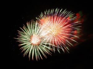 花火大会を楽しむカップルにおすすめのプランは？