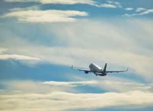 旅行に最適なスマホ充電グッズはどれ？