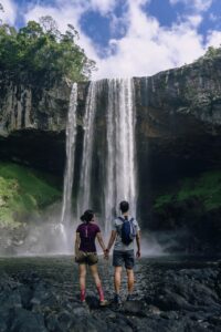 カップル旅行でのチェキを使ったサプライズアイデアは？